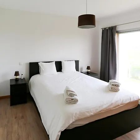 Carmona G アパート